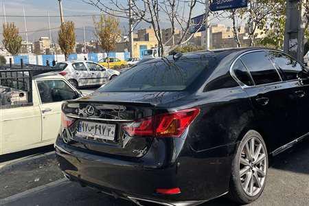 لکسوس، GS