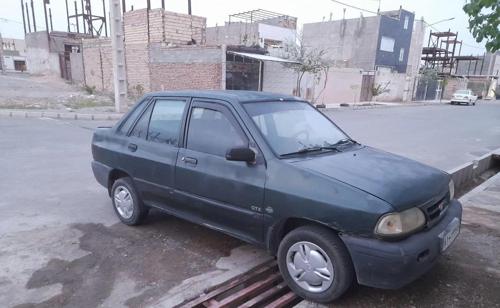 پراید صندوق‌دار بنزینی مدل ۱۳۷۸