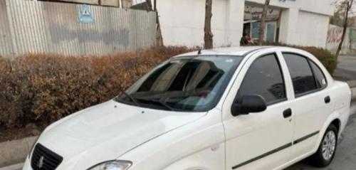 تیبا صندوق‌داربرنگ  LX، سفید