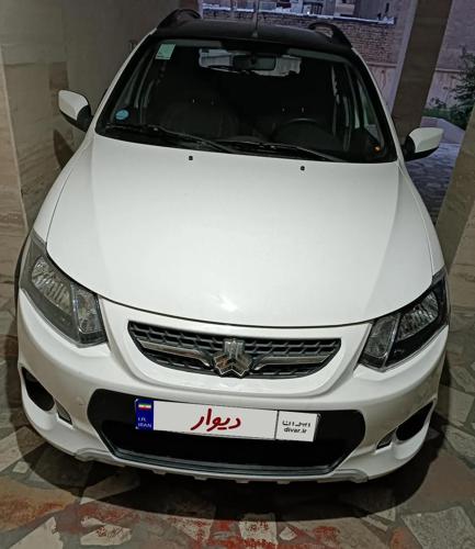 کوییک R سفید مشکی مدل 1401