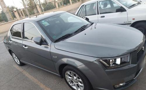 دنا پلاس اتوماتیک، مدل ۱۴۰۱