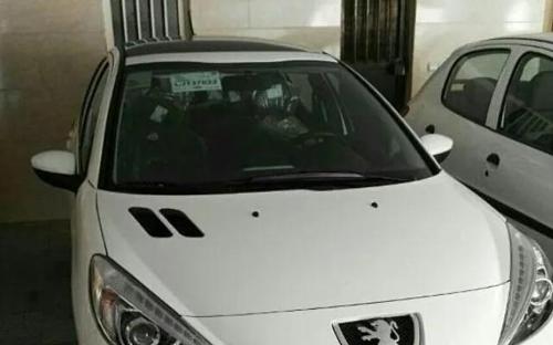 **۲۰۷ اتومات پانا صفر کیلومتر تحویل روز مدل ۱۴۰۲**