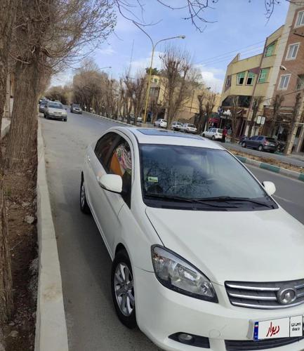 گریت وال C30 دنده‌ای، مدل ۱۳۹۴