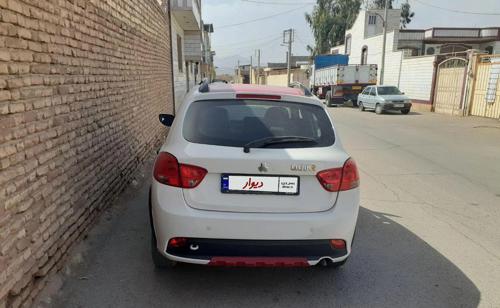کوییک دنده‌ای R، مدل ۱۴۰۰