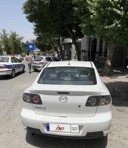 مزدا ۳ در حد نو