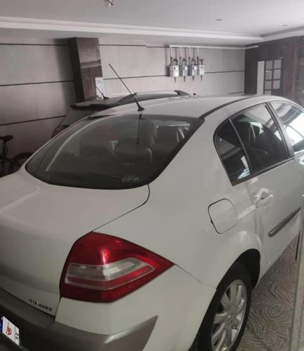 رنو مگان مونتاژ 2000cc، مدل ۱۳۹۲