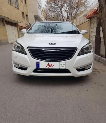 کیا کادنزا، مدل ۲۰۱۲