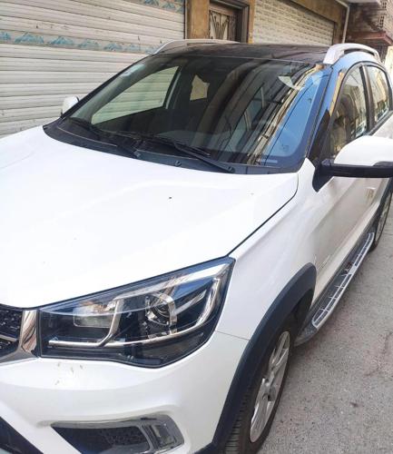 ام‌وی‌ام X22 دنده‌ای اسپرت لاکچری، مدل ۱۴۰۱