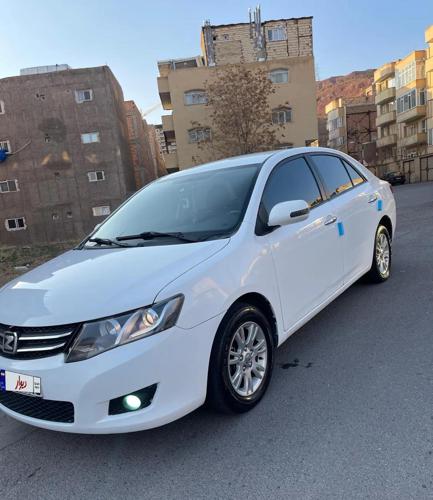 آریو دنده‌ای 1600cc، مدل ۱۳۹۷زوتی معاوضه با خودرو