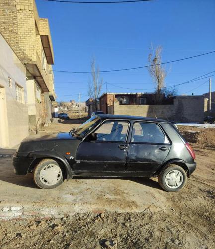 رنو پی کی، مدل ۱۳۸۳ فروش
