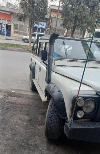 پاژن 4 در 4 سیلندر، مدل ۱۳۸۰