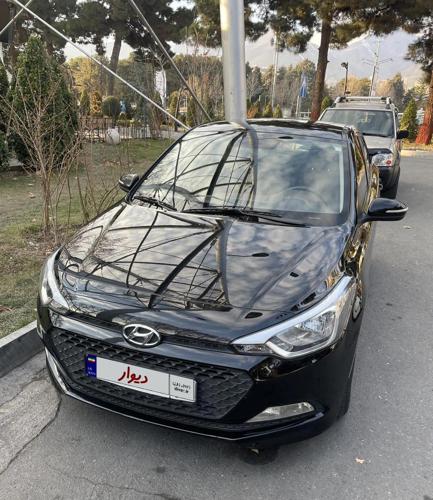 هیوندای i20