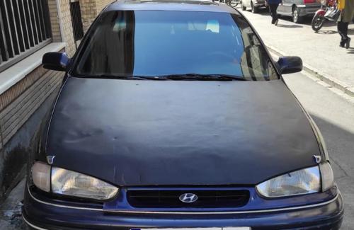 هیوندای النترا 1600cc، مدل 1373