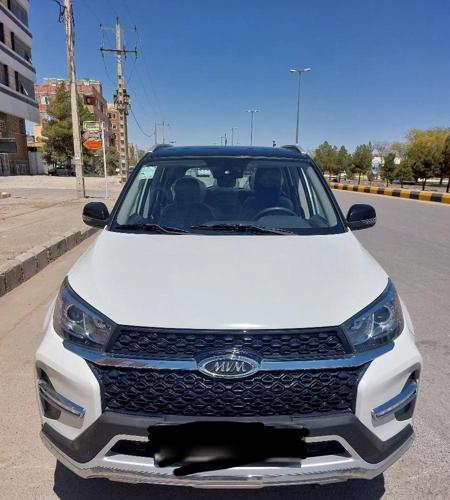 ام‌وی‌ام X33 S نیوفیس، مدل ۱۴۰۱