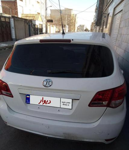 بایک سابرینا مونتاژ هاچبک، مدل ۱۳۹۵