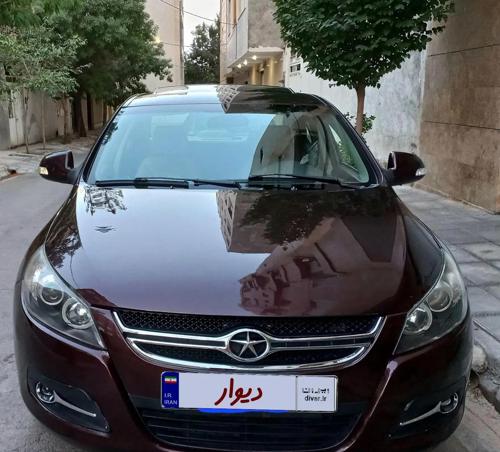 جکJ5دنده‌ای،مدل۹۴بدون‌رنگ.معاوضه‌باخودروتا۲۵۰تومن