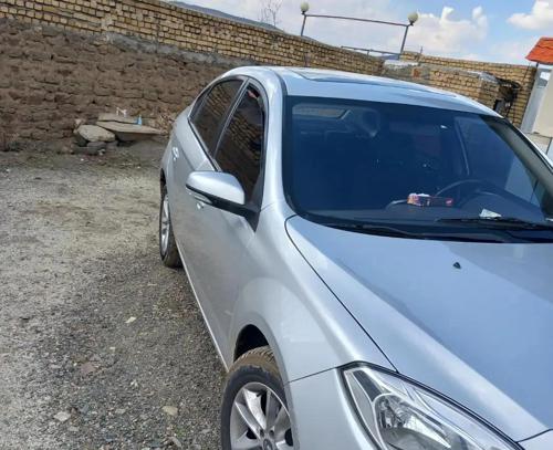 برلیانس H330 اتوماتیک 1500cc، مدل ۱۳۹۶