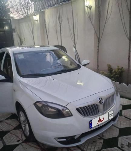 برلیانس H320 اتوماتیک 1500cc، مدل ۱۳۹۵