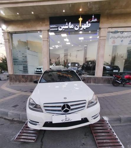 بنز c200 مدل 2011 سفید