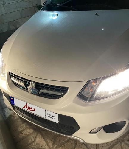 خودرو کوییک آر سفید مشکی ۱۴۰۰
