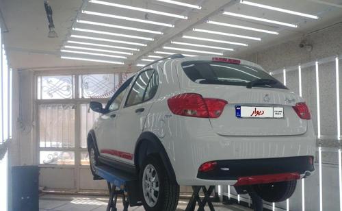 کوییک R تحویل 402 صفر
