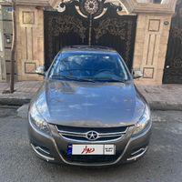جک J5 اتوماتیک 1800cc، مدل ۱۳۹۵