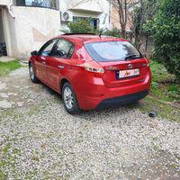 برلیانس H320 اتوماتیک 1500cc، مدل ۱۳۹۴