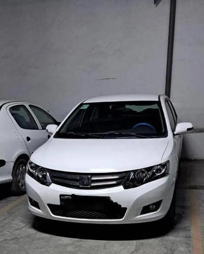 آریو اتوماتیک 1600cc، مدل ۱۳۹۸