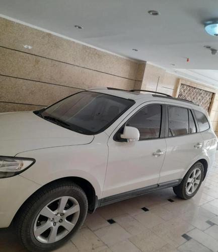 هیوندای سانتافه ix 45 2700cc، مدل ۲۰۰۹