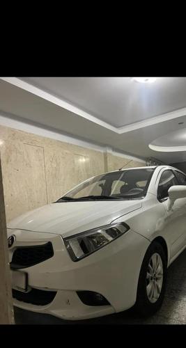 برلیانس ۲۳۰اتوماتیک سفید مدل ۹۶