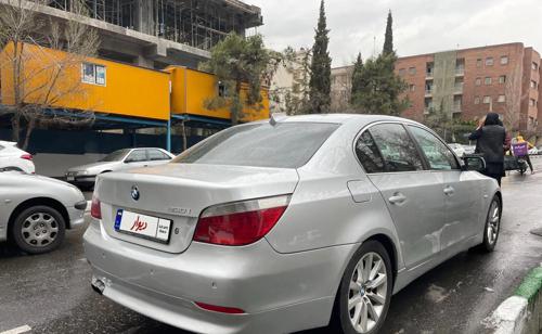بی‌ام‌و سری 5 سدان 525i، مدل ۲۰۰۵