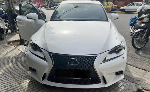 لکسوس is 250 اف اسپرت