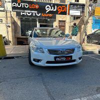 تویوتا آریون مدل ۲۰۱۱