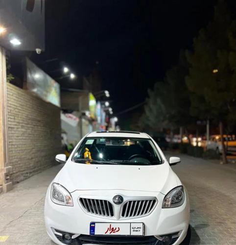 برلیانس H330 اتوماتیک 1650cc، مدل ۱۳۹۹