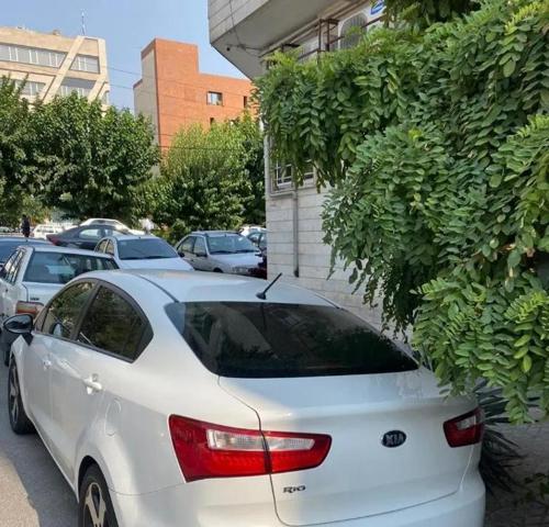 کیا ریو سدان، مدل ۲۰۱۵ اتوماتیک در حد
