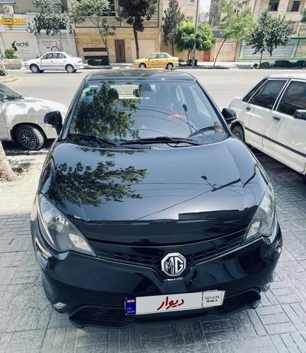 ام جی۳ MG3
