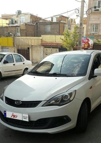 ام‌وی‌ام 315 هاچبک اسپرت لاکچری، مدل ۱۳۹۵