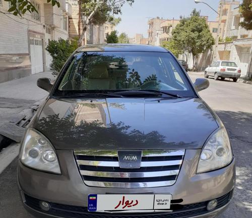 ام‌وی‌ام 530، مدل ۱۳۹۲تمیز