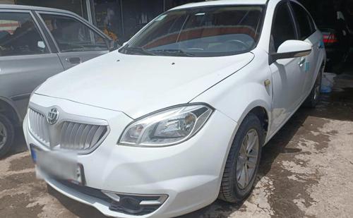 برلیانس H330 اتوماتیک 1500cc، مدل ۱۳۹۵