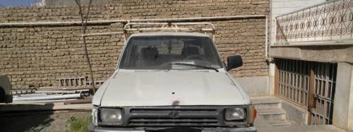 تویوتا هایلوکس مدل 1989سفید رنگ