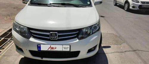 آریو اتوماتیک 1600cc، مدل ۱۳۹۶