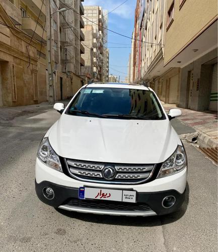 دانگ فنگ H30 کراس، مدل ۱۳۹۶