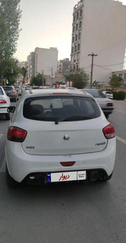 تیبا هاچبک SX، مدل ۱۳۹۳