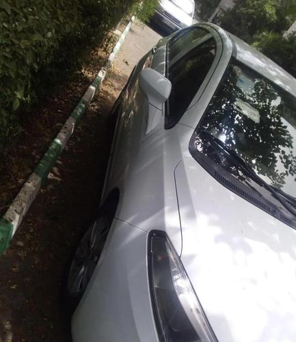 برلیانس H220 دنده ای، مدل ۱۳۹۶