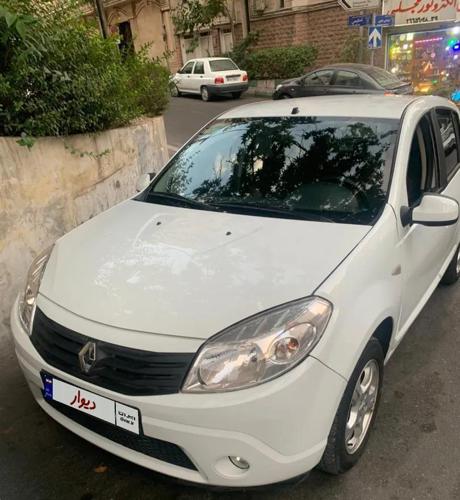 رنو ساندرو اتوماتیک، مدل ۱۳۹۶