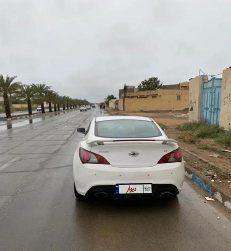 جنسیس کوپه تقریبا بدون رنگ ۲۰۱۱