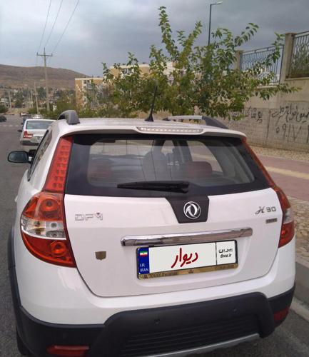 دانگ فنگ H30 کراس، مدل ۱۳۹۶