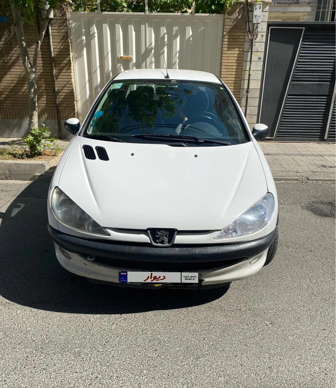 پژو 206 SD V8، مدل ۱۳۹۰