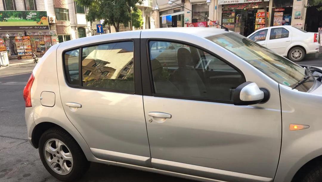ساندرو اتوماتیک بدون رنگ