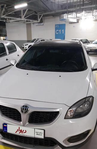 برلیانس کراس اتوماتیک 1650cc، مدل ۱۳۹۷